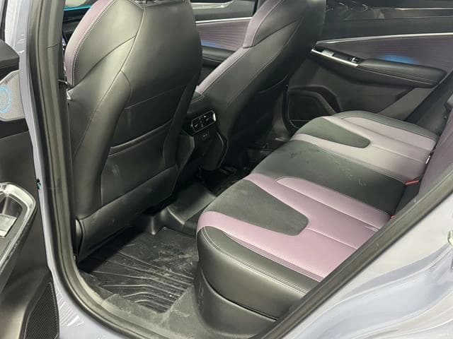 Geely Boyue COOL 1.5T Smart Supreme Edition