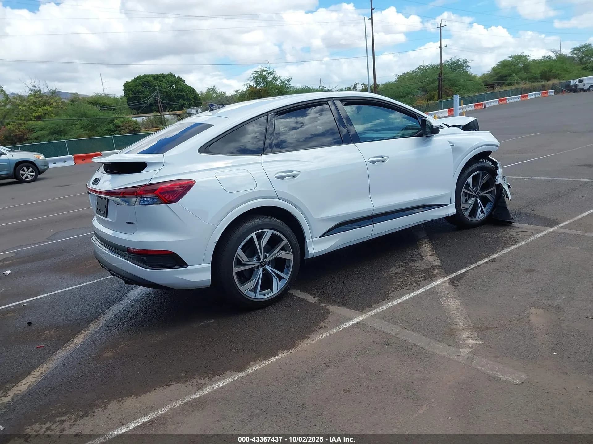AUDI Q4 SPORTBACK E-TRON Premium 55 Quattro — фото 4