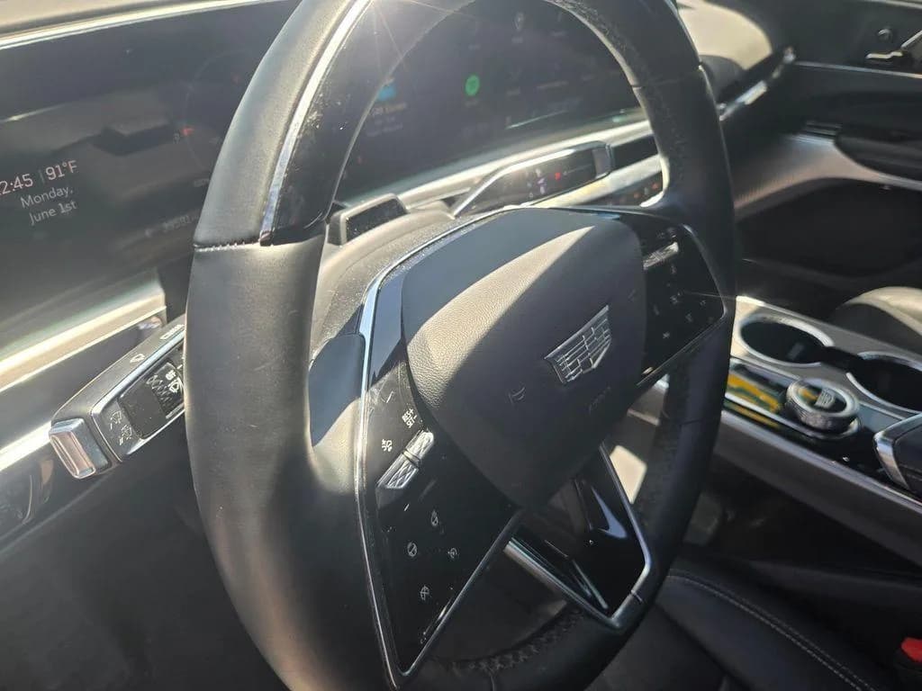 Cadillac LYRIQ Luxury