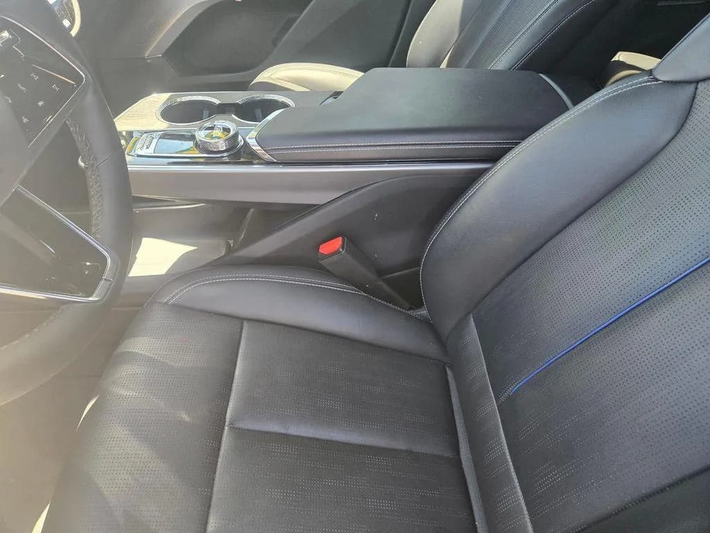 Cadillac LYRIQ Luxury