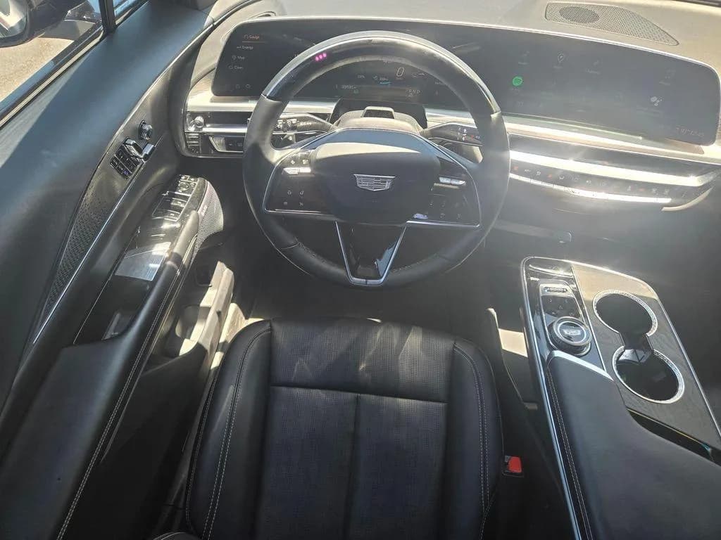 Cadillac LYRIQ Luxury