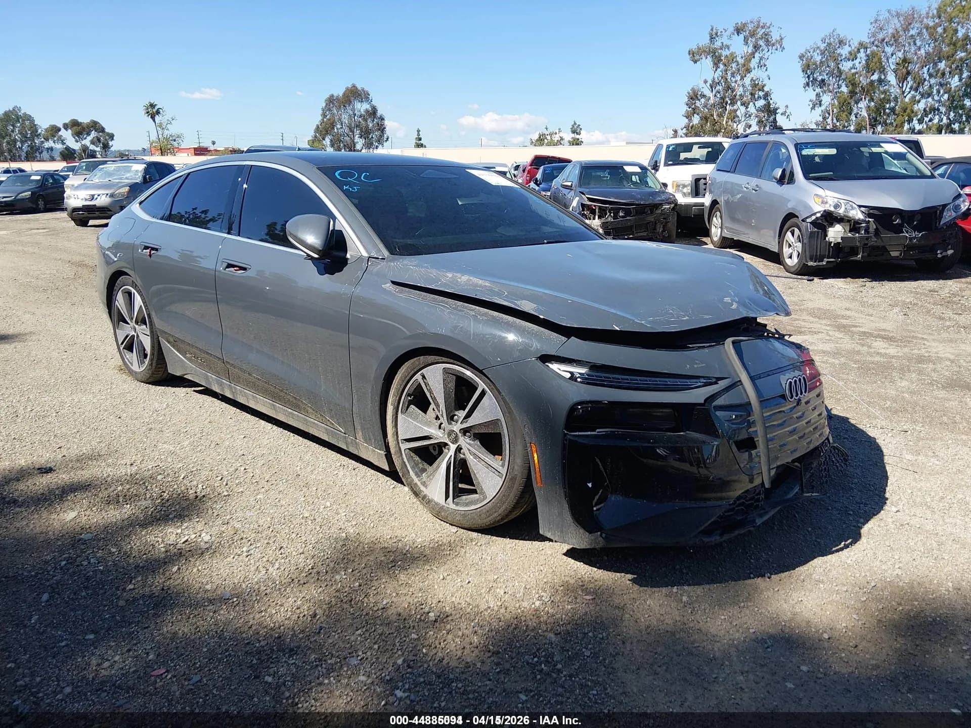 AUDI A6 E-TRON Prestige — фото 1