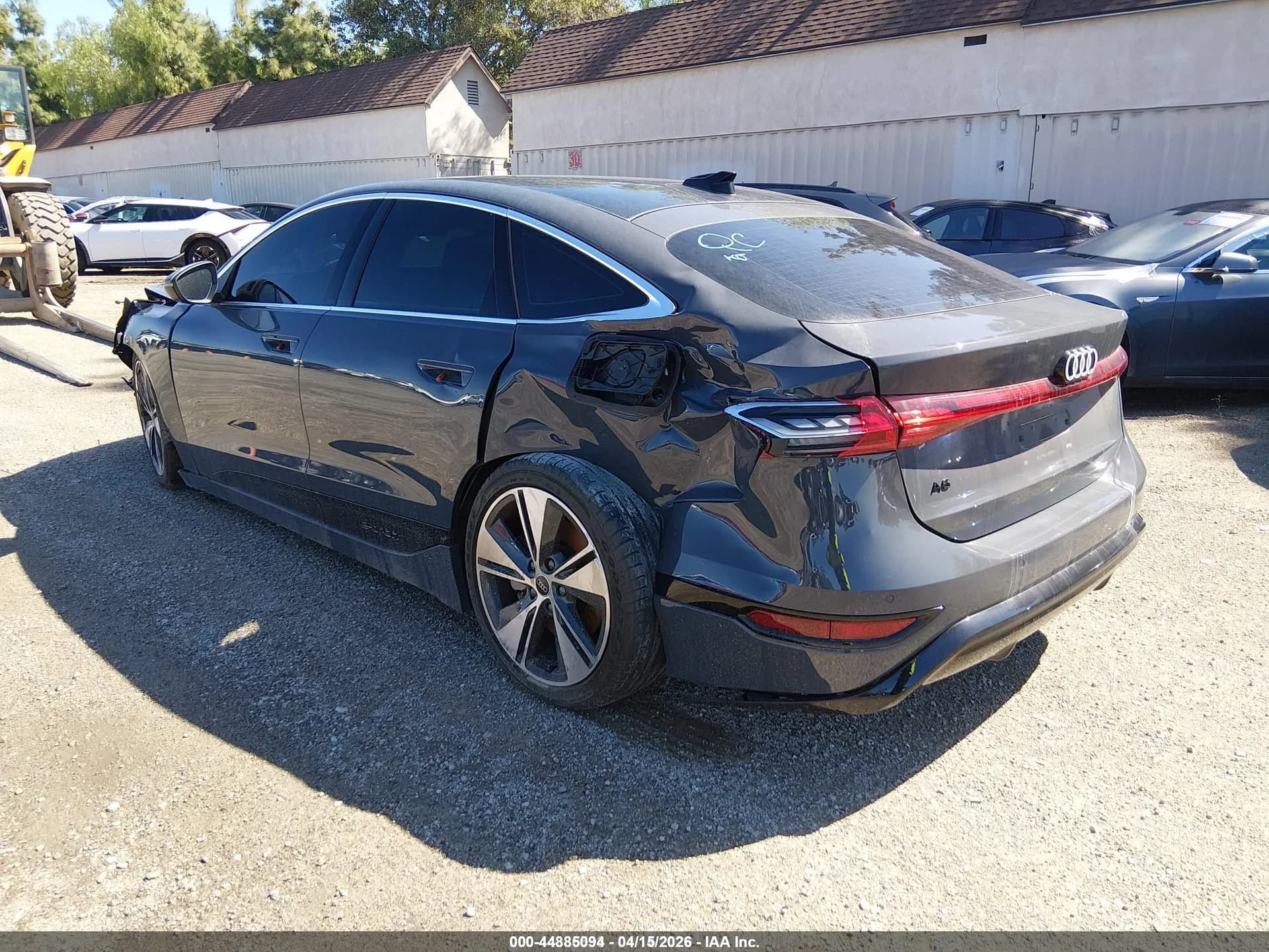 AUDI A6 E-TRON Prestige — фото 3