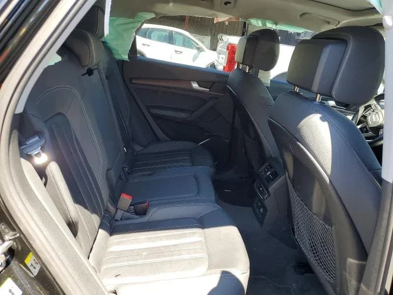 AUDI Q5 Premium Plus