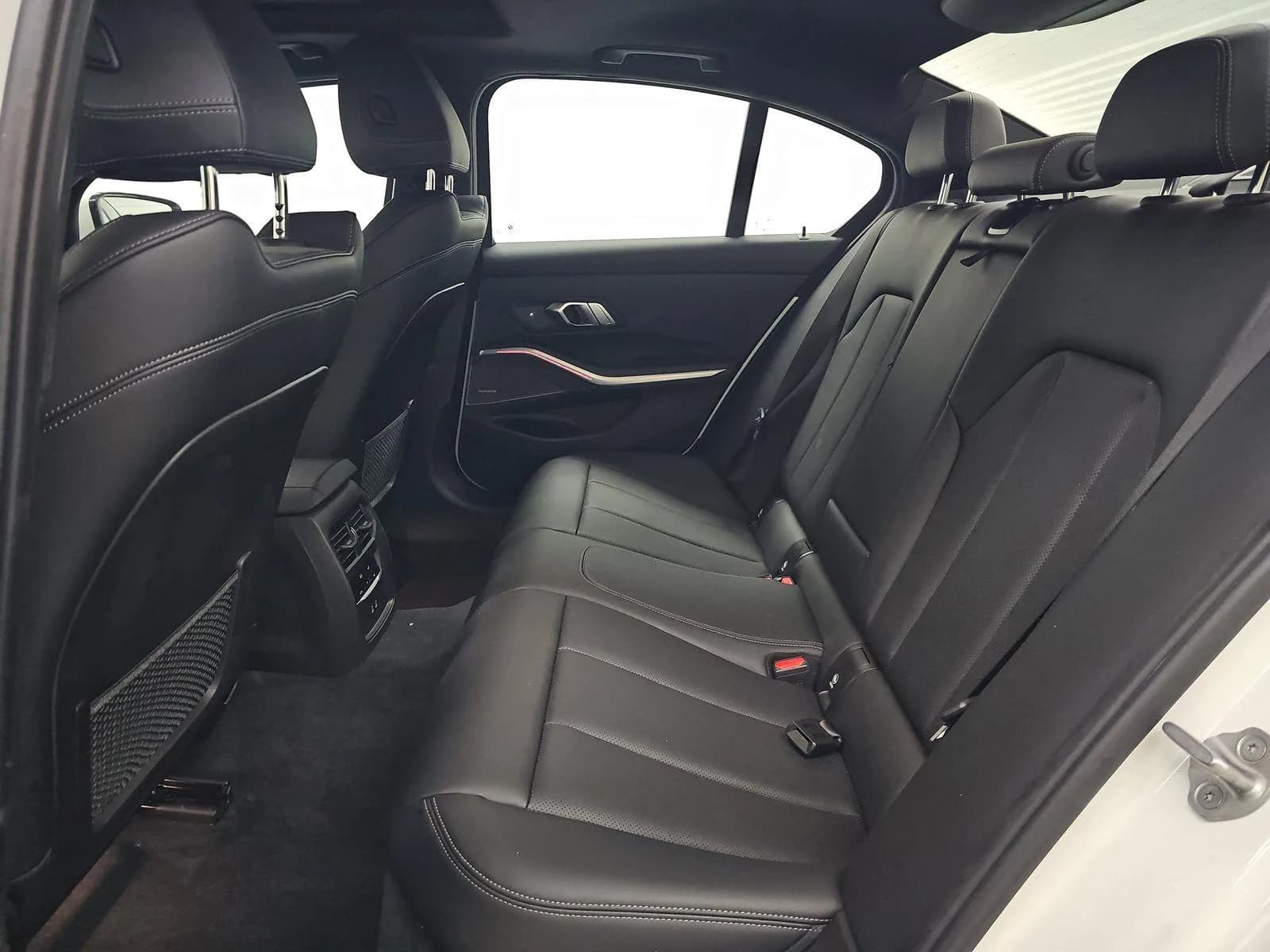 BMW 3 Series 330i xDrive