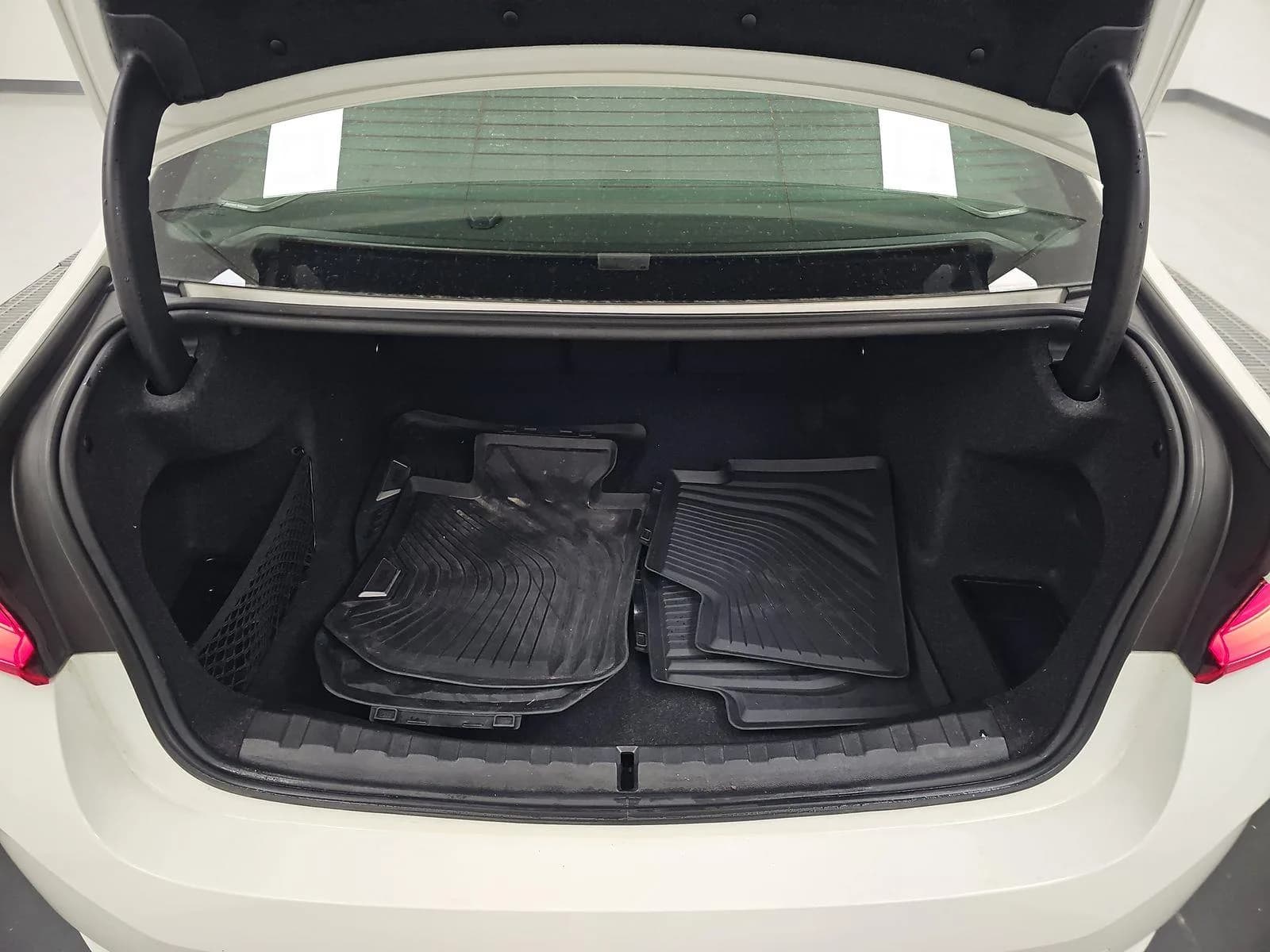 BMW 3 Series 330i xDrive