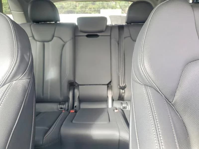 AUDI Q5 E Premium Plus