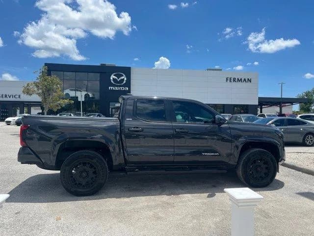 Toyota Tacoma SR5