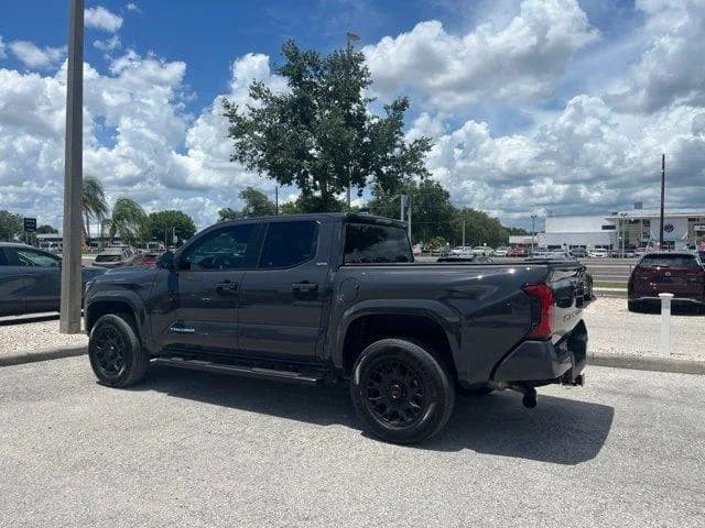 Toyota Tacoma SR5