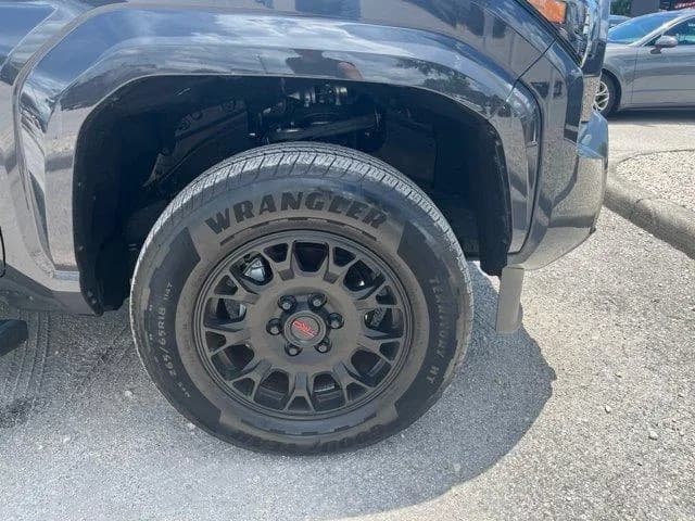 Toyota Tacoma SR5