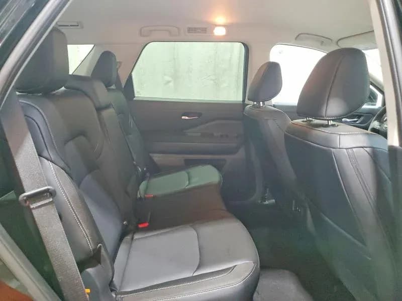 NISSAN PATHFINDER Sl