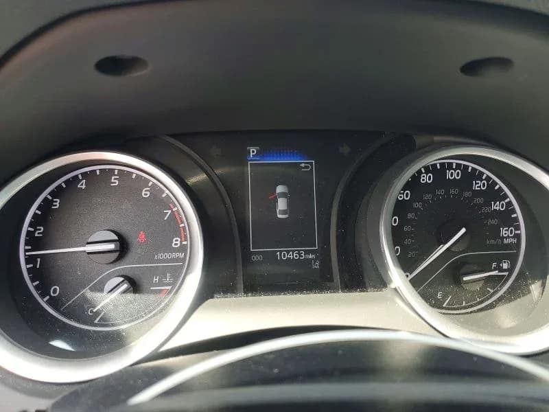 TOYOTA CAMRY Le