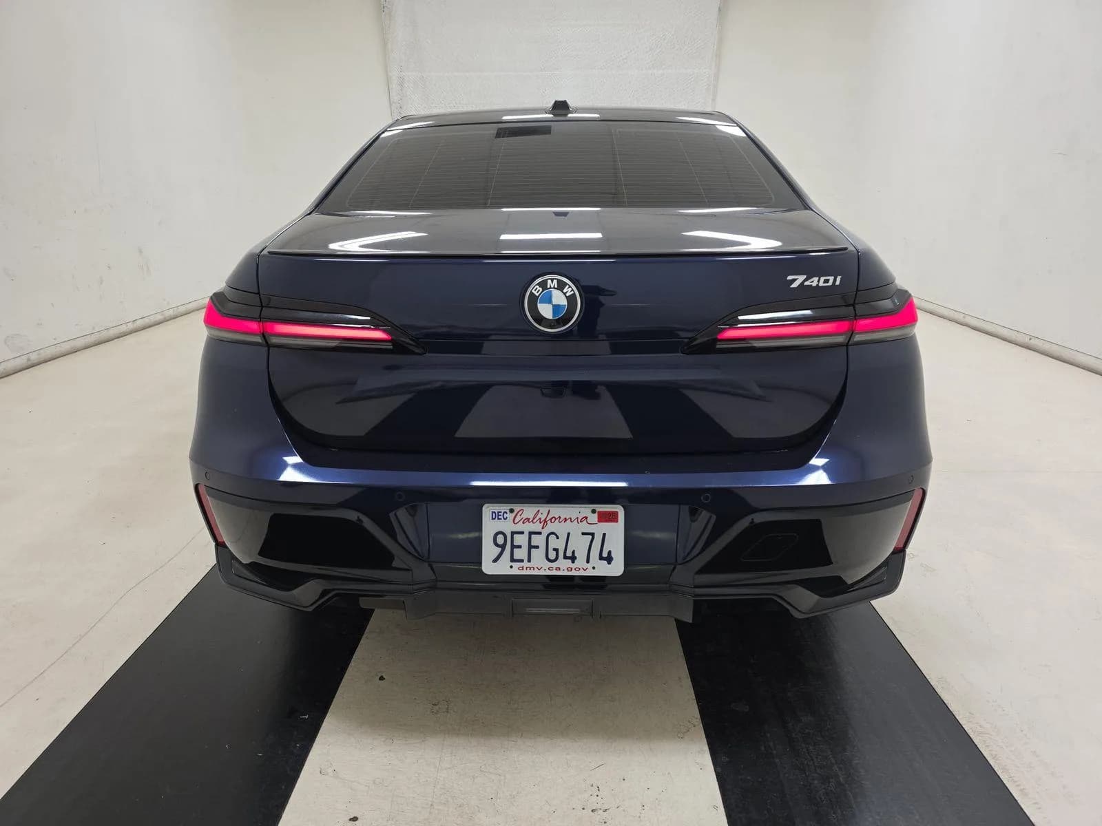 BMW 7 Series 740i
