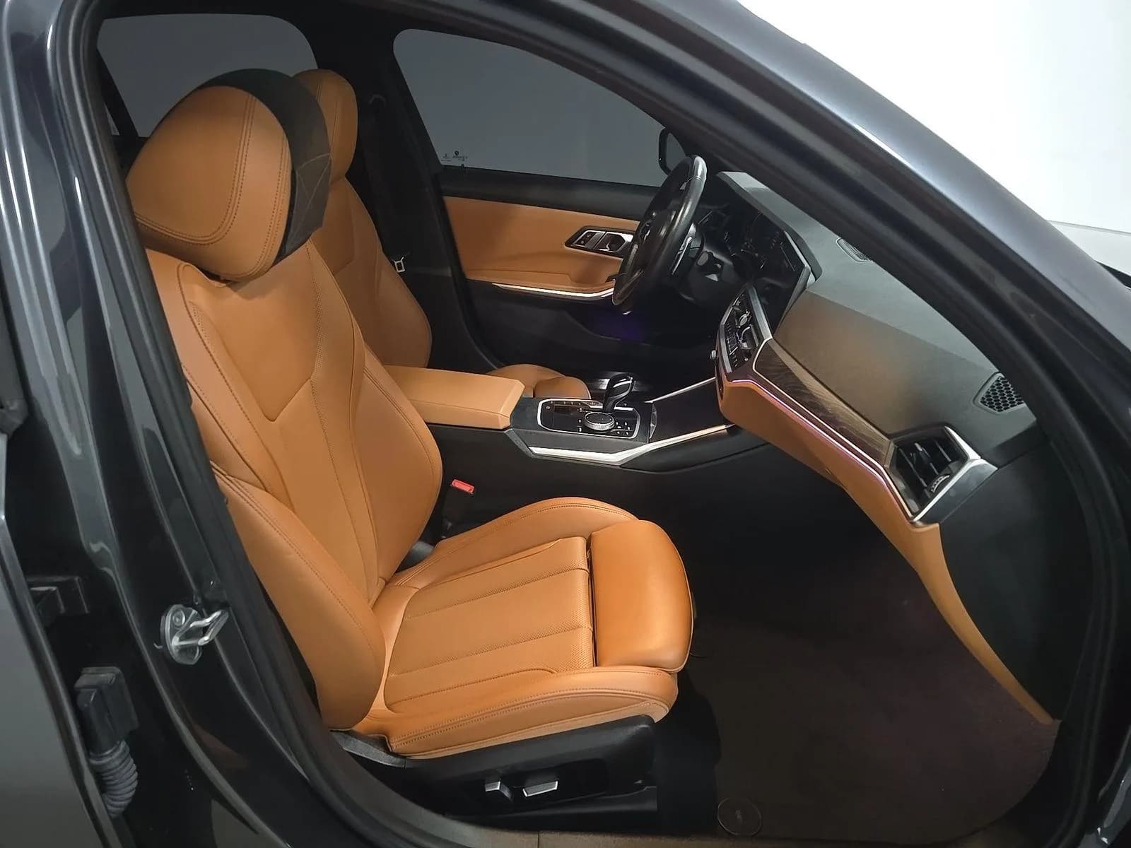 BMW 3 Series 330i
