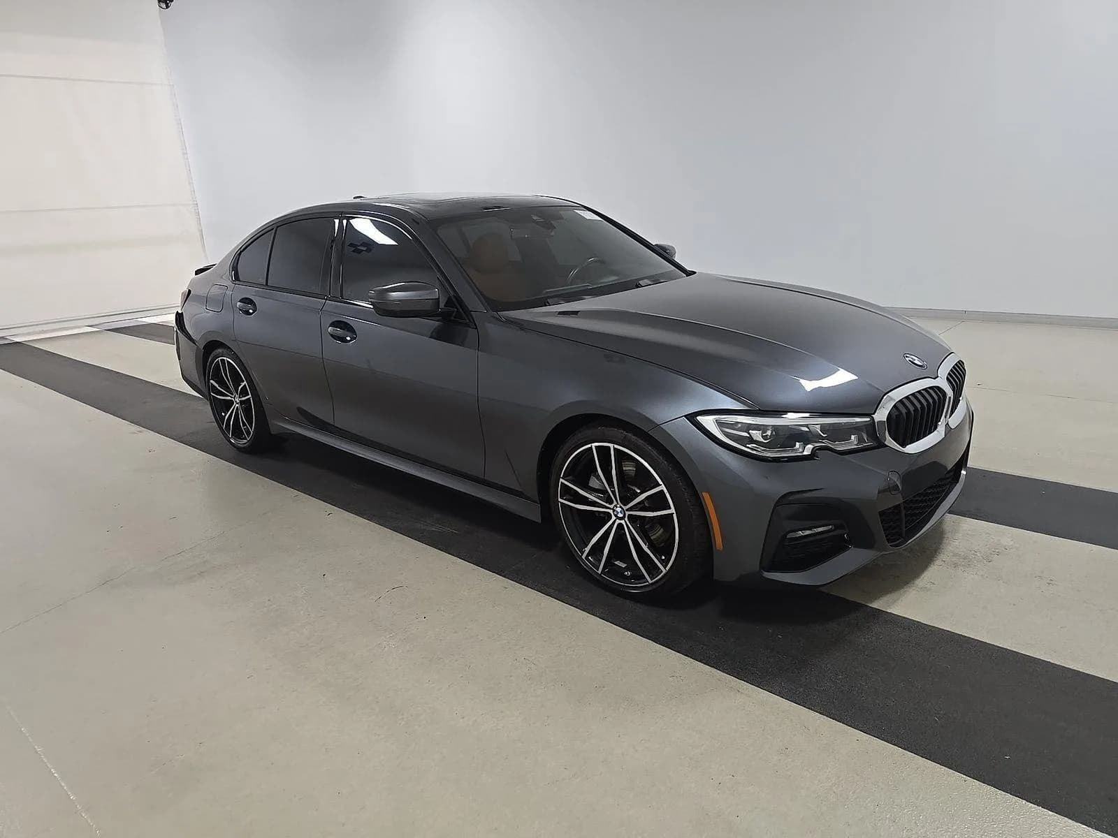 BMW 3 Series 330i