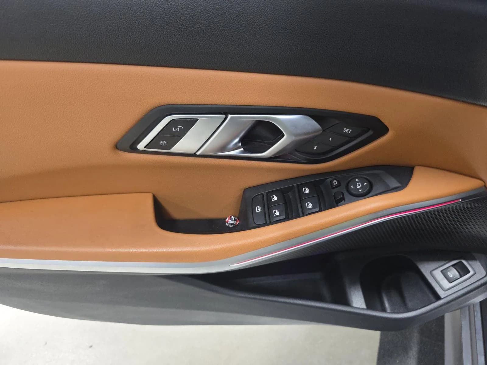 BMW 3 Series 330i