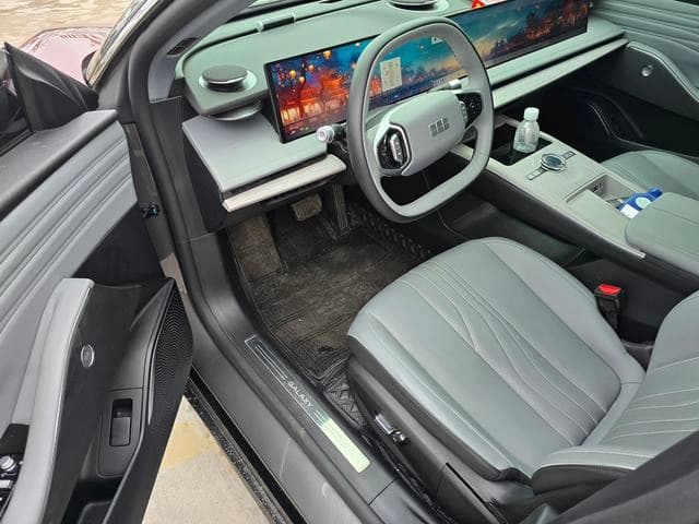 Geely Galaxy E8 2WD Dragon Edition