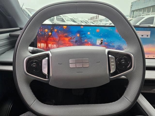 Geely Galaxy E8 2WD Dragon Edition