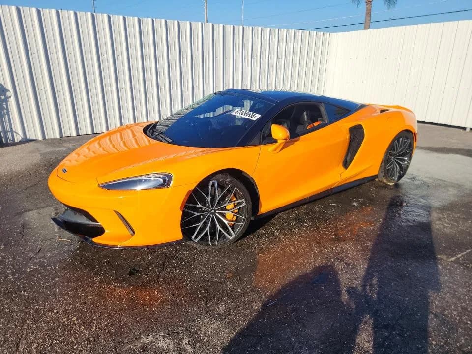 MCLAREN AUTOMOTIVE GT