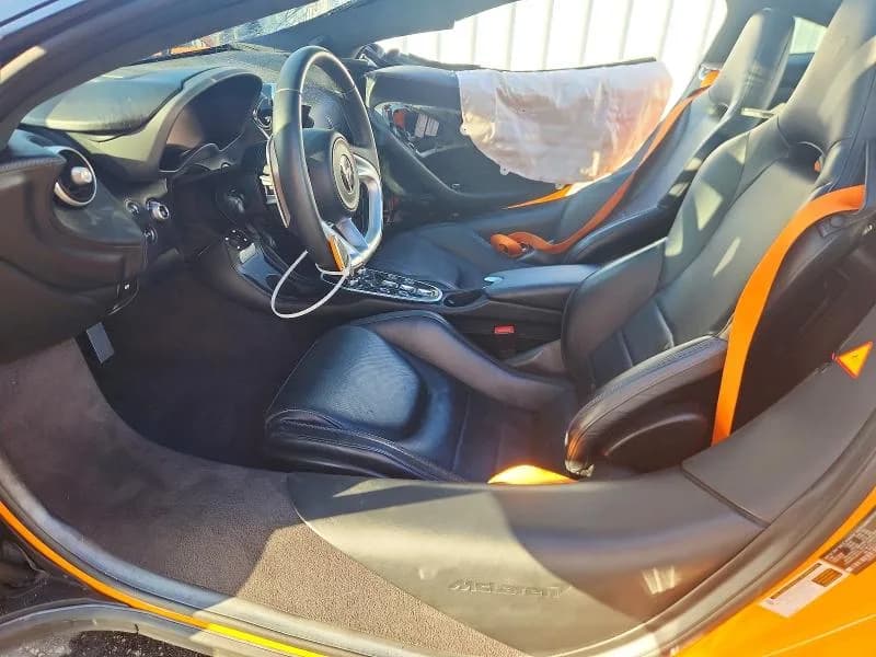 MCLAREN AUTOMOTIVE GT