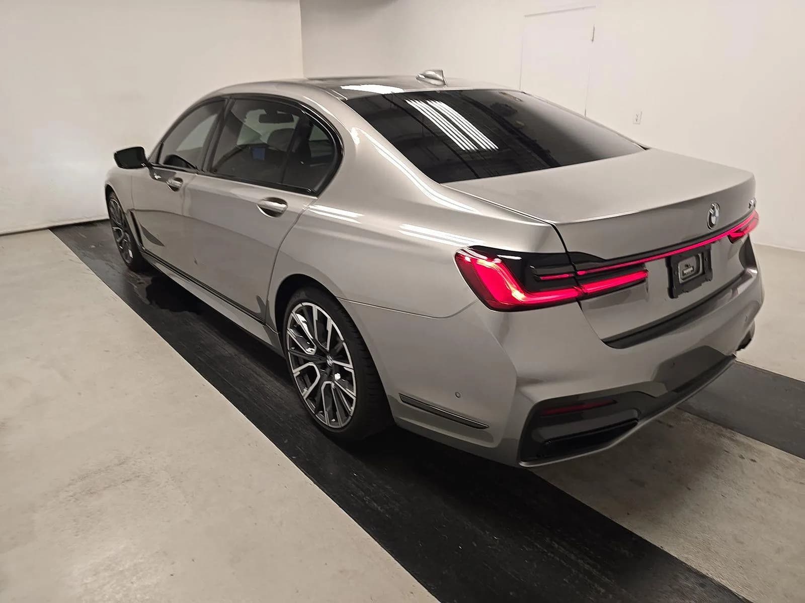 BMW 7 Series 740i