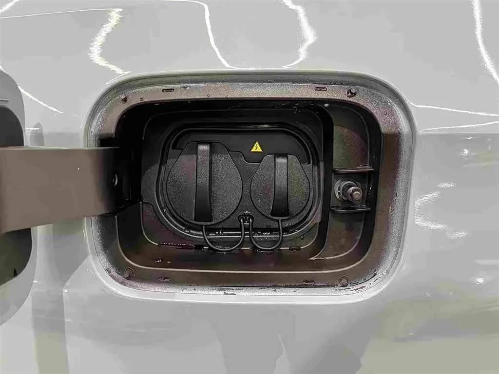 Geely Galaxy L6 125km Starship