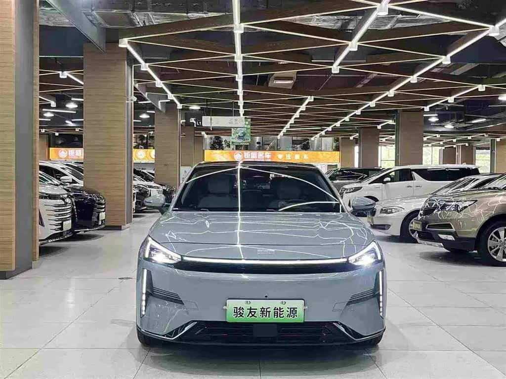 Geely Galaxy L6 125km Starship — фото 5