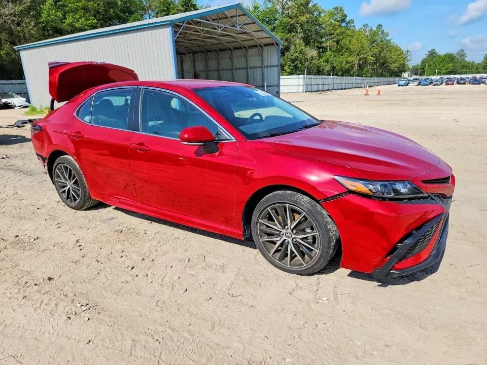 TOYOTA CAMRY Se — фото 4