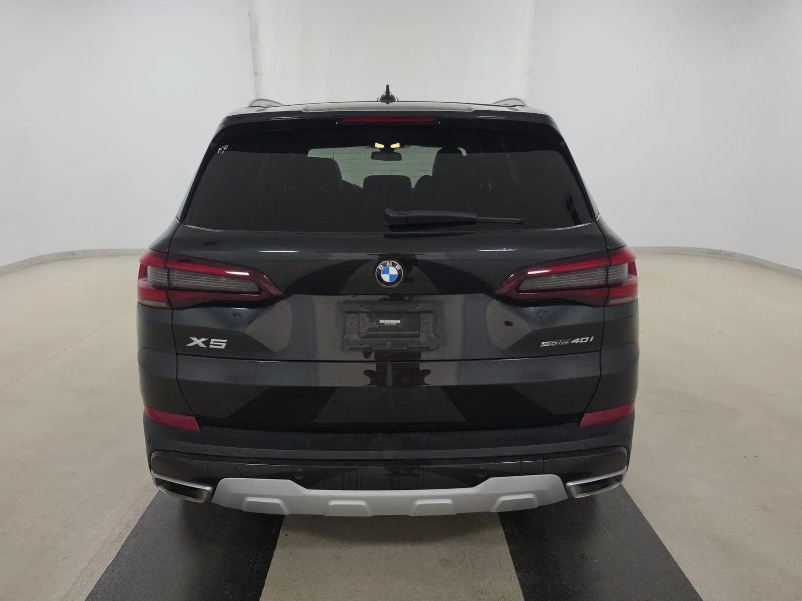 BMW X5 Sdrive40i — фото 5