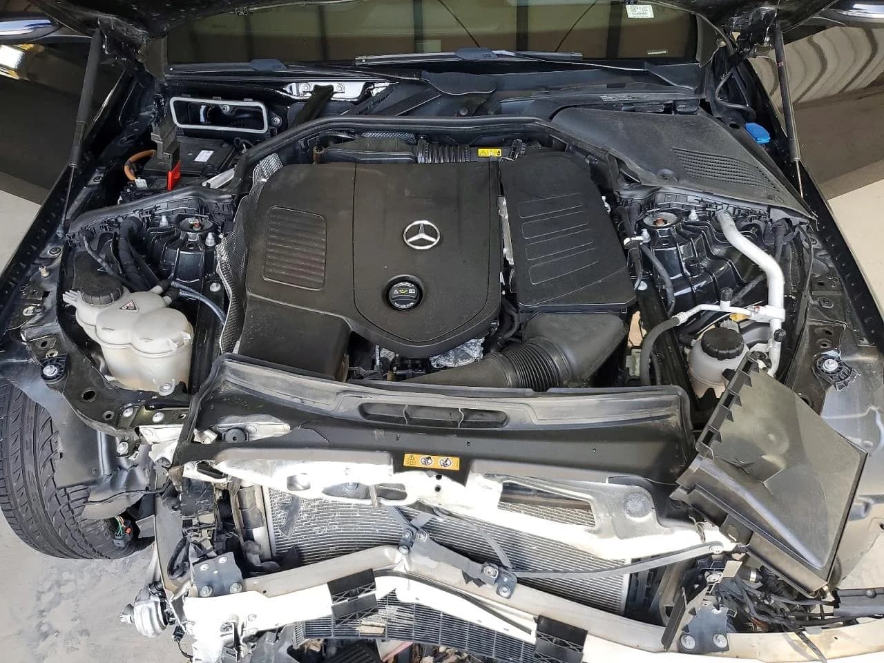 MERCEDES-BENZ C 300 4MATIC