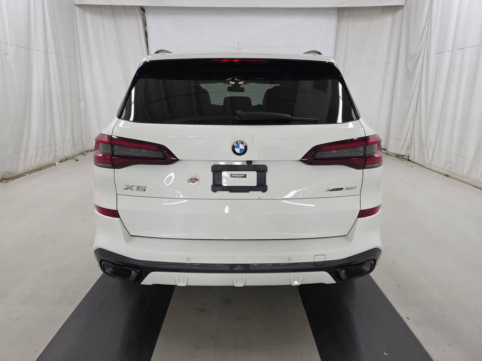 BMW X5 xDrive40i — фото 5