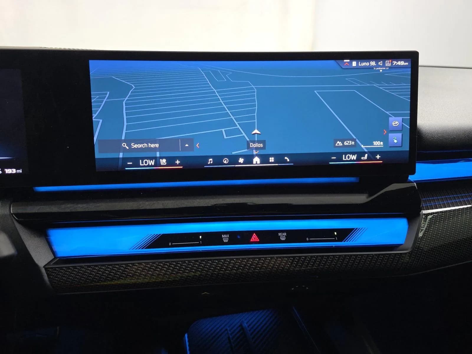 BMW i5 M60