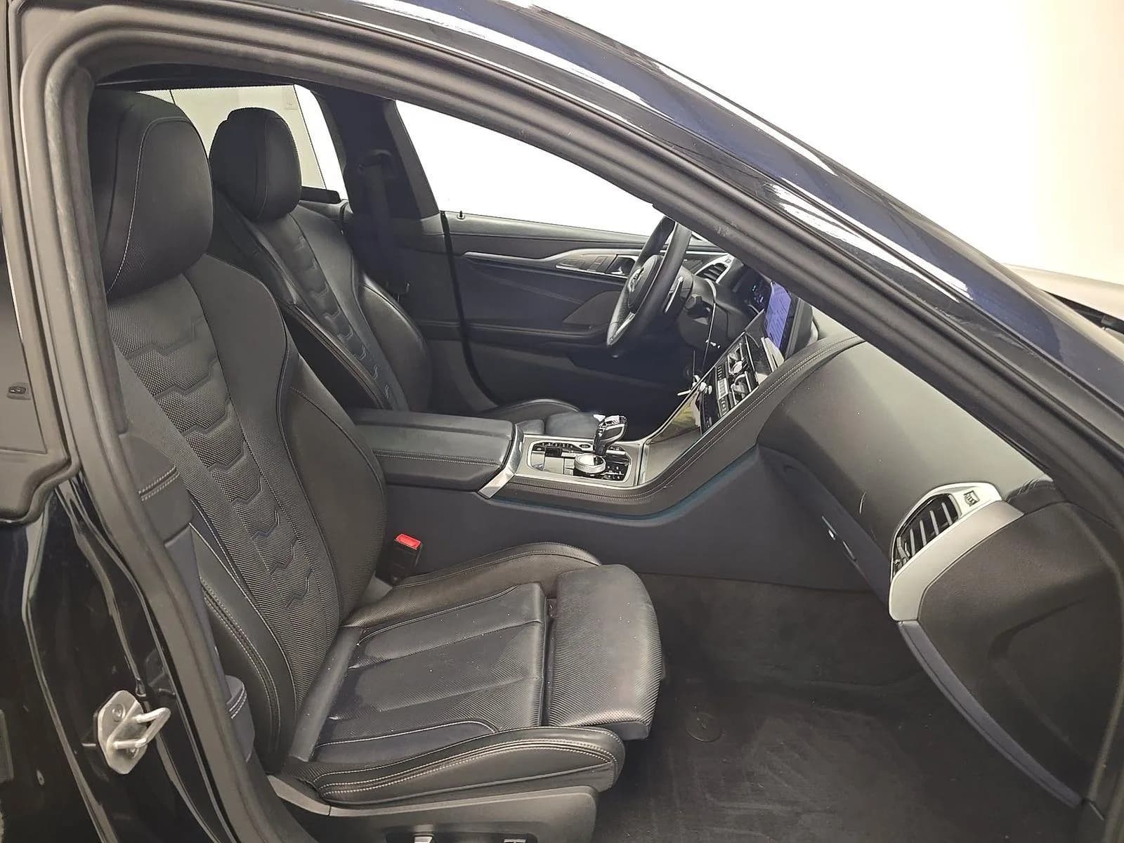 BMW 8 Series 840i xDrive