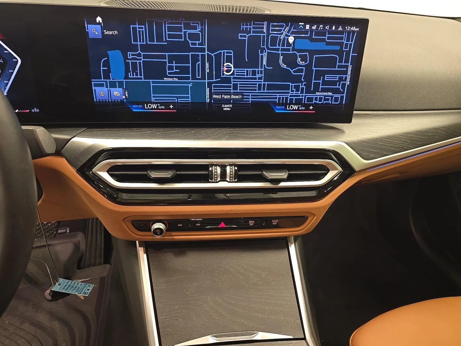 BMW 3 Series 330i