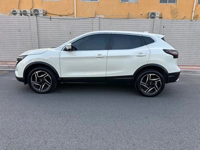 Nissan Qashqai Facelift Honor CVT XV+ Leading Edition — фото 3