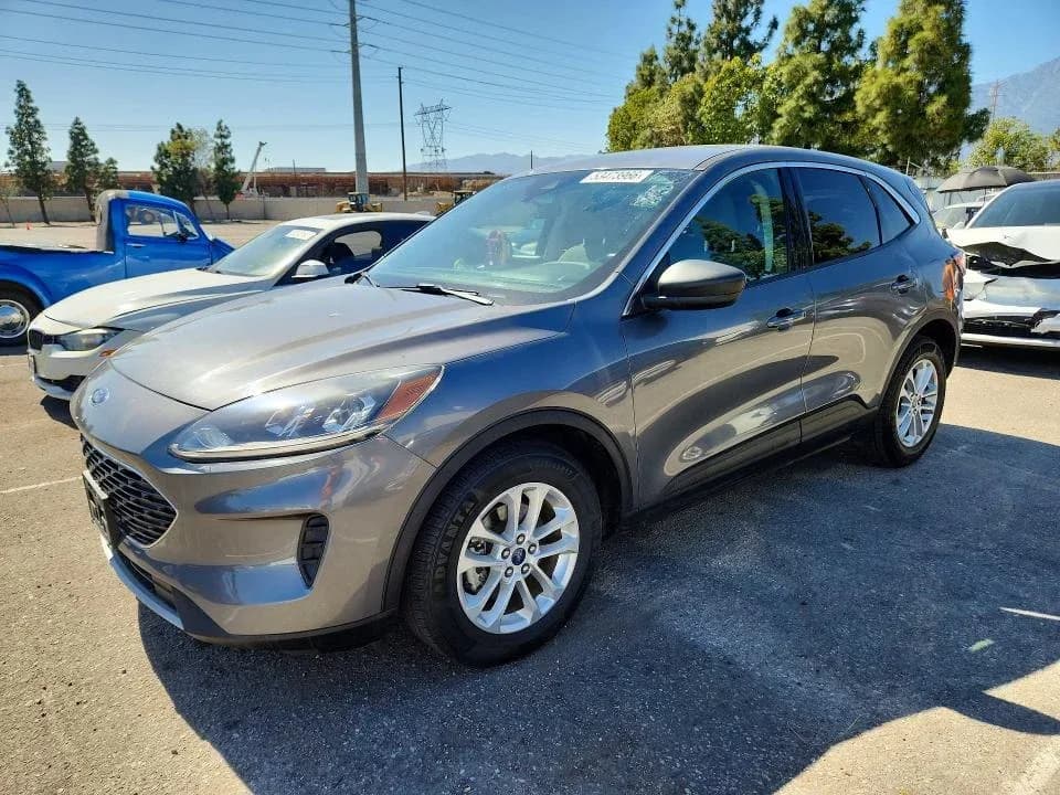 FORD ESCAPE Hybrid Se — фото 1