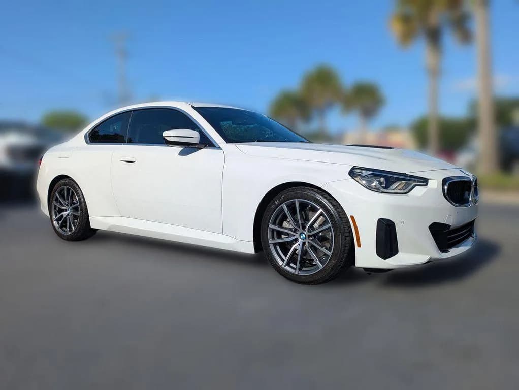 BMW 2 Series 230I — фото 1