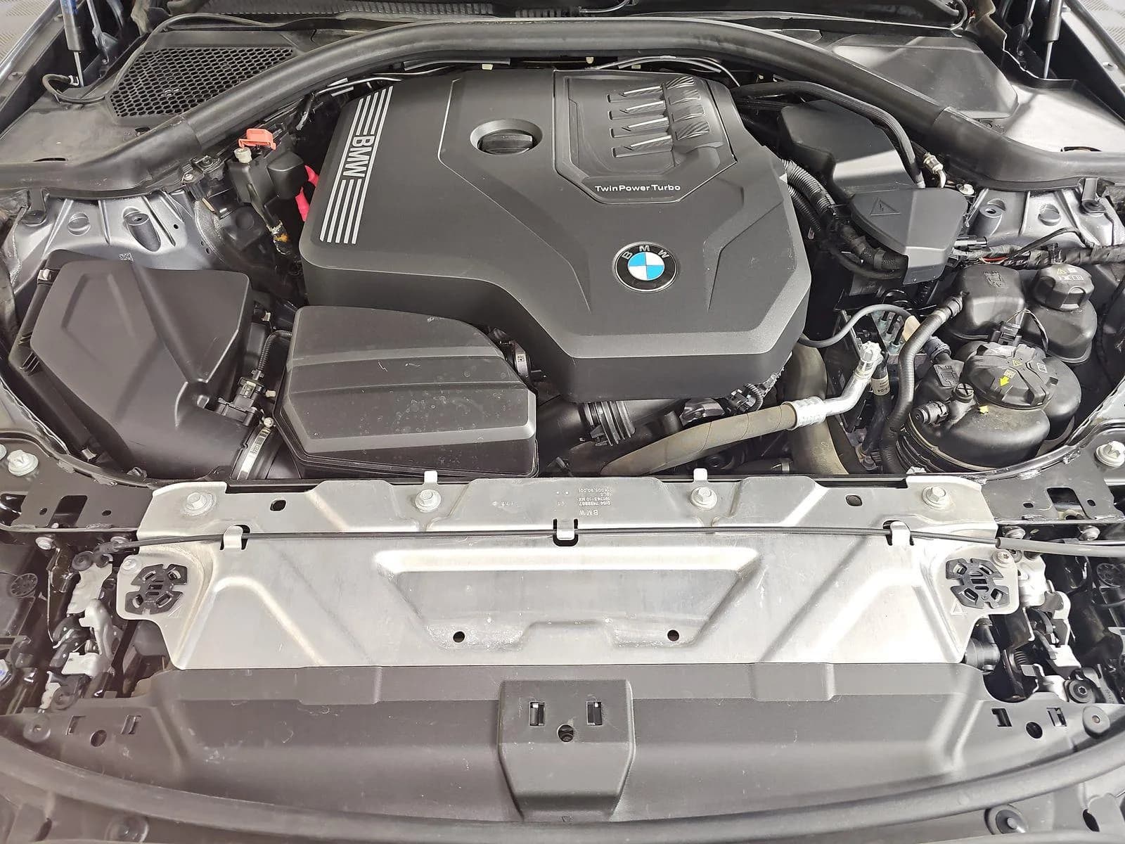 BMW 3 Series 330i