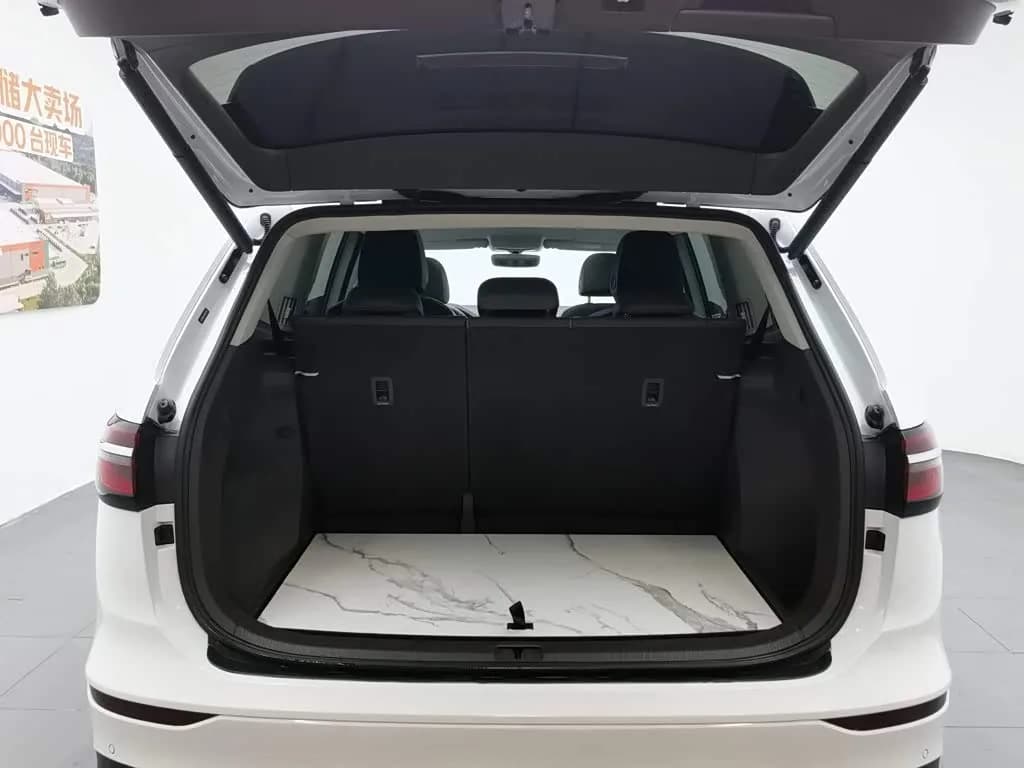 Volkswagen 330TSI Business Edition