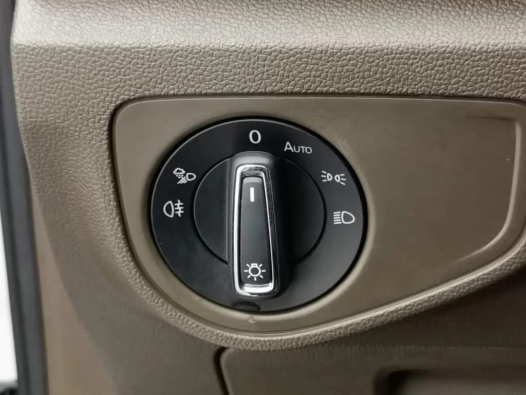 Volkswagen 330TSI Business Edition