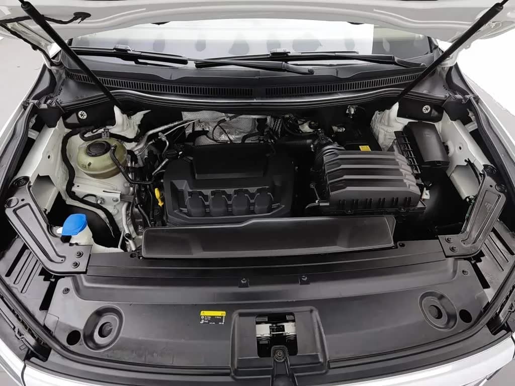 Volkswagen 330TSI Business Edition