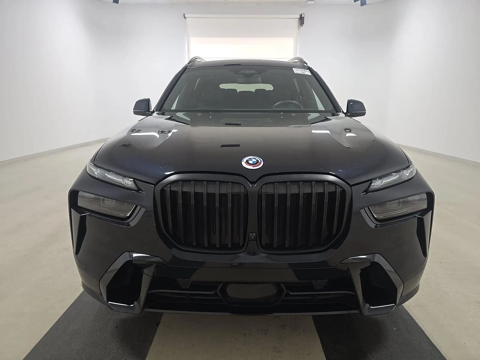 BMW X7 xDrive40i — фото 2