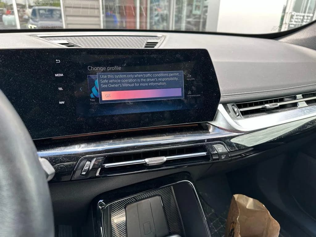 BMW X1 xDrive28i — фото 3
