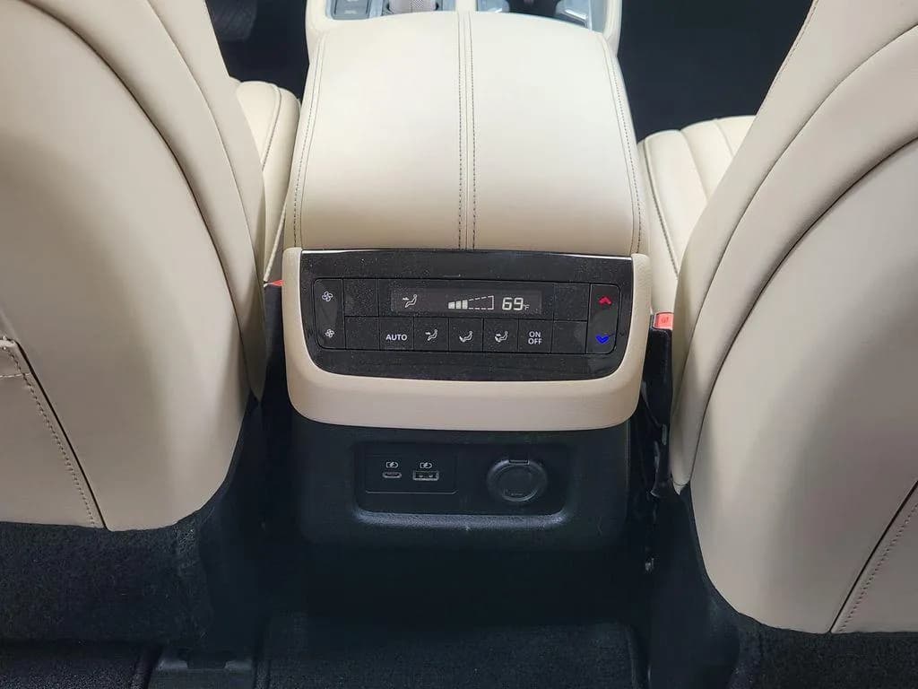 INFINITI QX60 Luxe