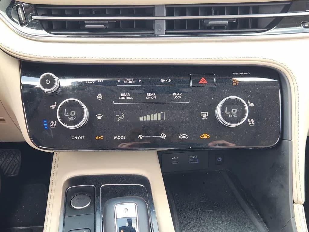 INFINITI QX60 Luxe