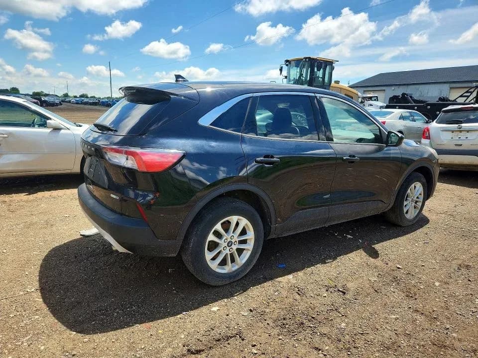 FORD ESCAPE Se — фото 3