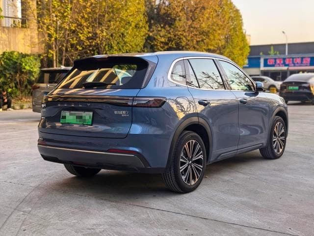 Geely Galaxy Starship 7 EM-i Navigator Edition