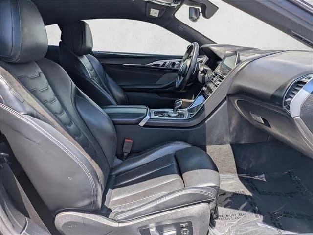 BMW 840