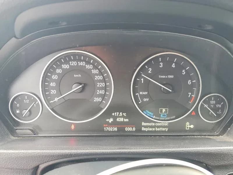 BMW 330E