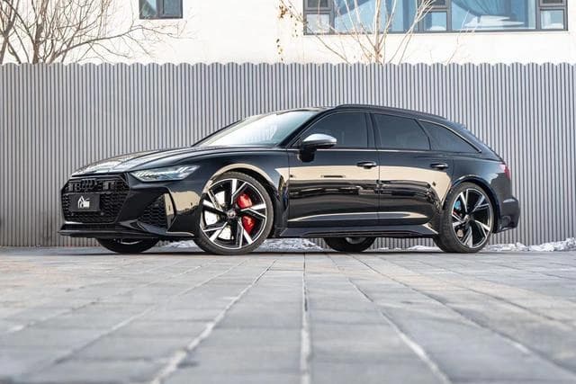 Audi RS 6 4.0T Avant — фото 1